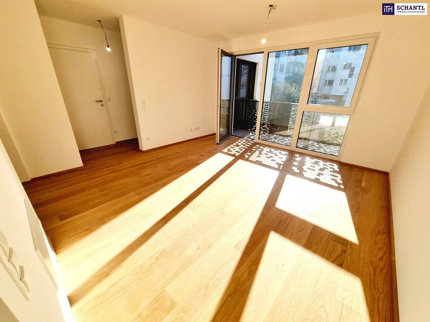 Wohnung Neubau Erstbezug Hofseitiger Balkon Blick ins Grüne