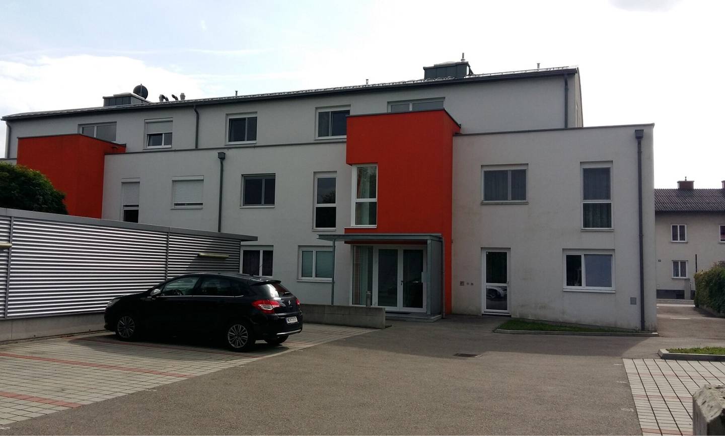Available Outdoor Parking Spaces