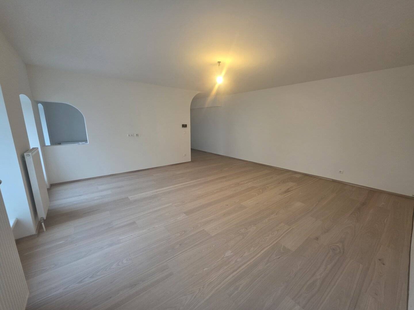 Wohnung nahe dem Hauptbahnhof mit Balkon
