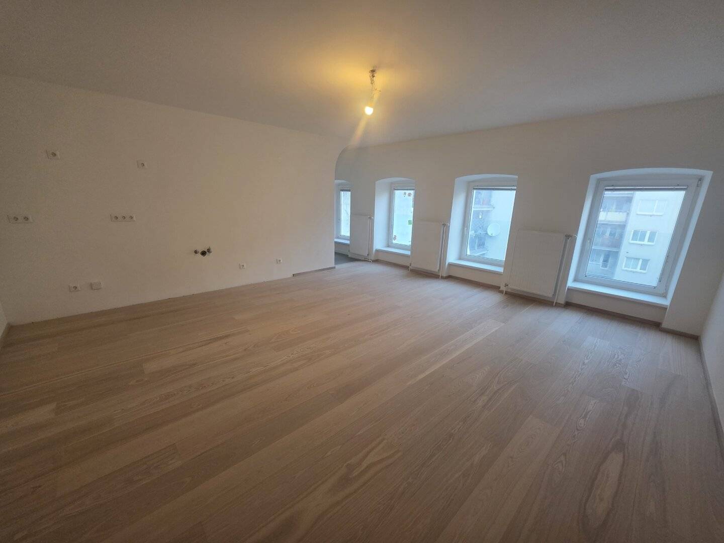 Wohnung nahe dem Hauptbahnhof mit Balkon