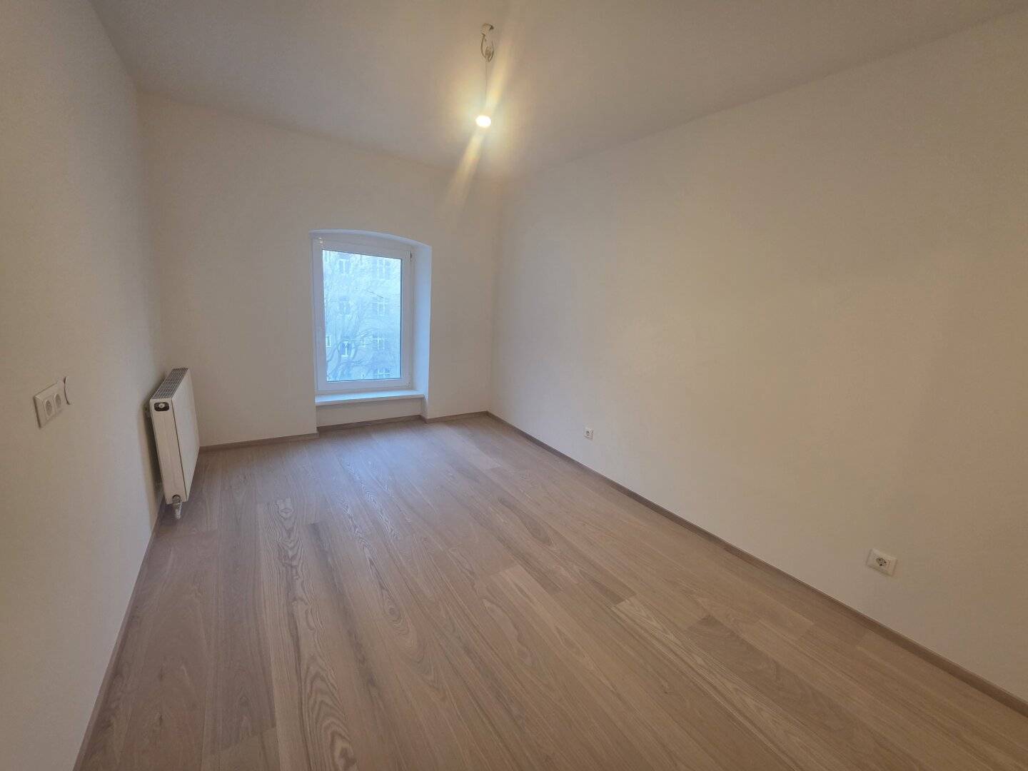 Wohnung nahe dem Hauptbahnhof mit Balkon