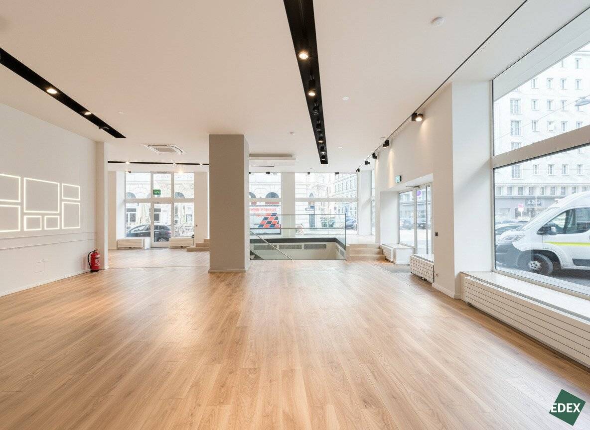 High-quality retail space on two levels with generous display windows and high visibility