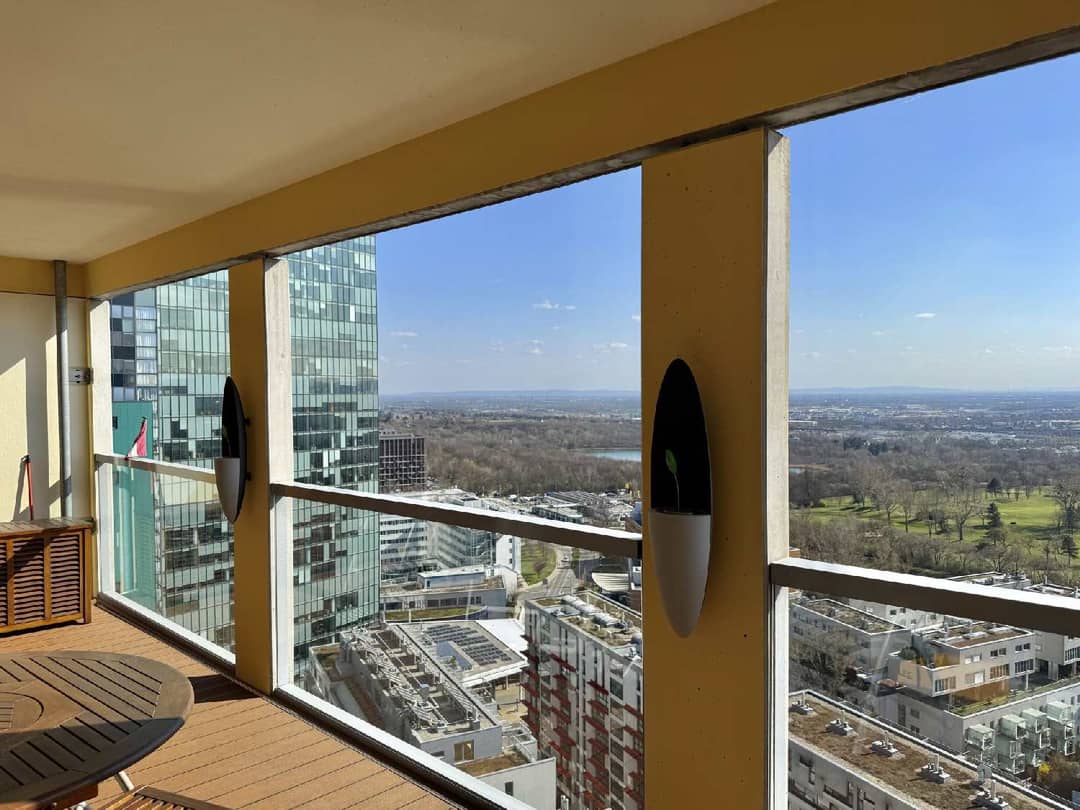 Wohnung mit großer Loggia Südblick ruhige Lage