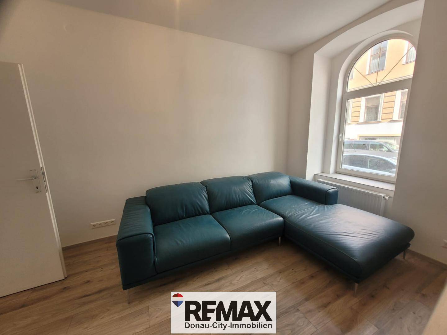 Bright and renovated apartment in Yppenviertel