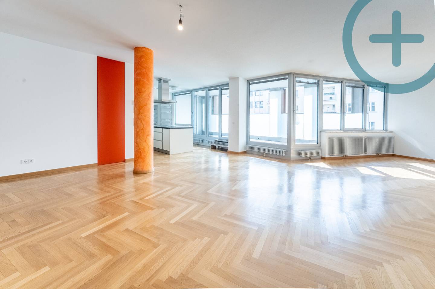 Luxus Neubauwohnung mit Loggia im Zentrum