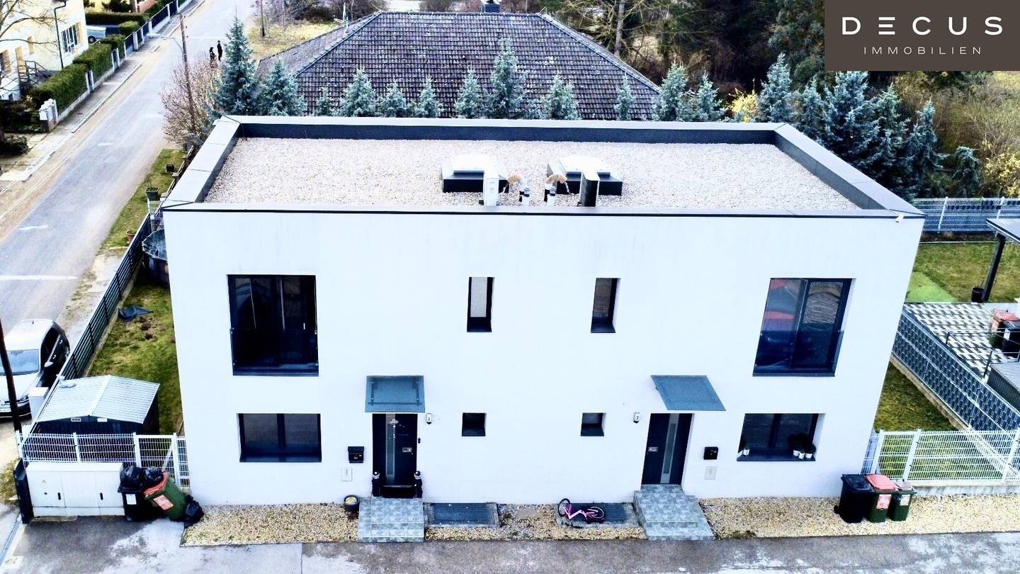 Modernes Doppelhaus mit Garten in Strasshof