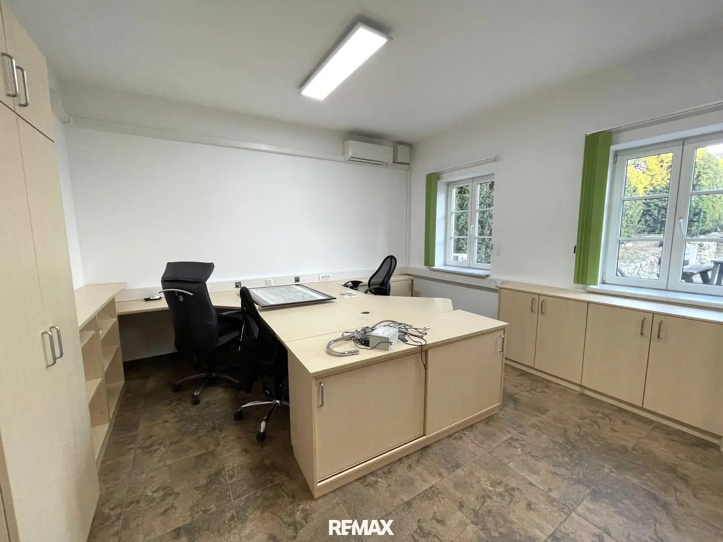 Barrier-Free Office Ulmerfeld