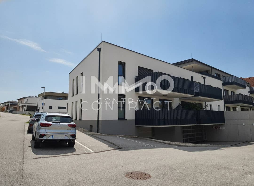 Wohnung Neuwertig Baujahr 2020 mit Terrasse
