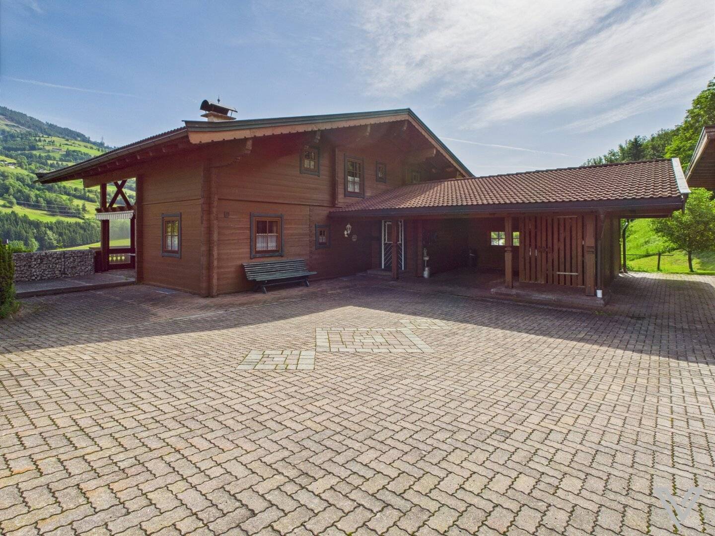 Wohnhaus mit Grundstück in Taxenbach