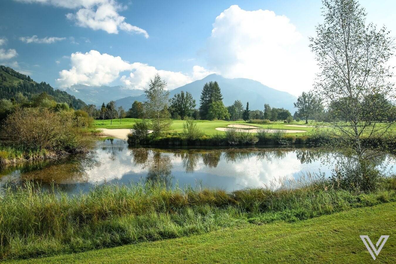 Apartment with Kitzsteinhorn view on the golf course