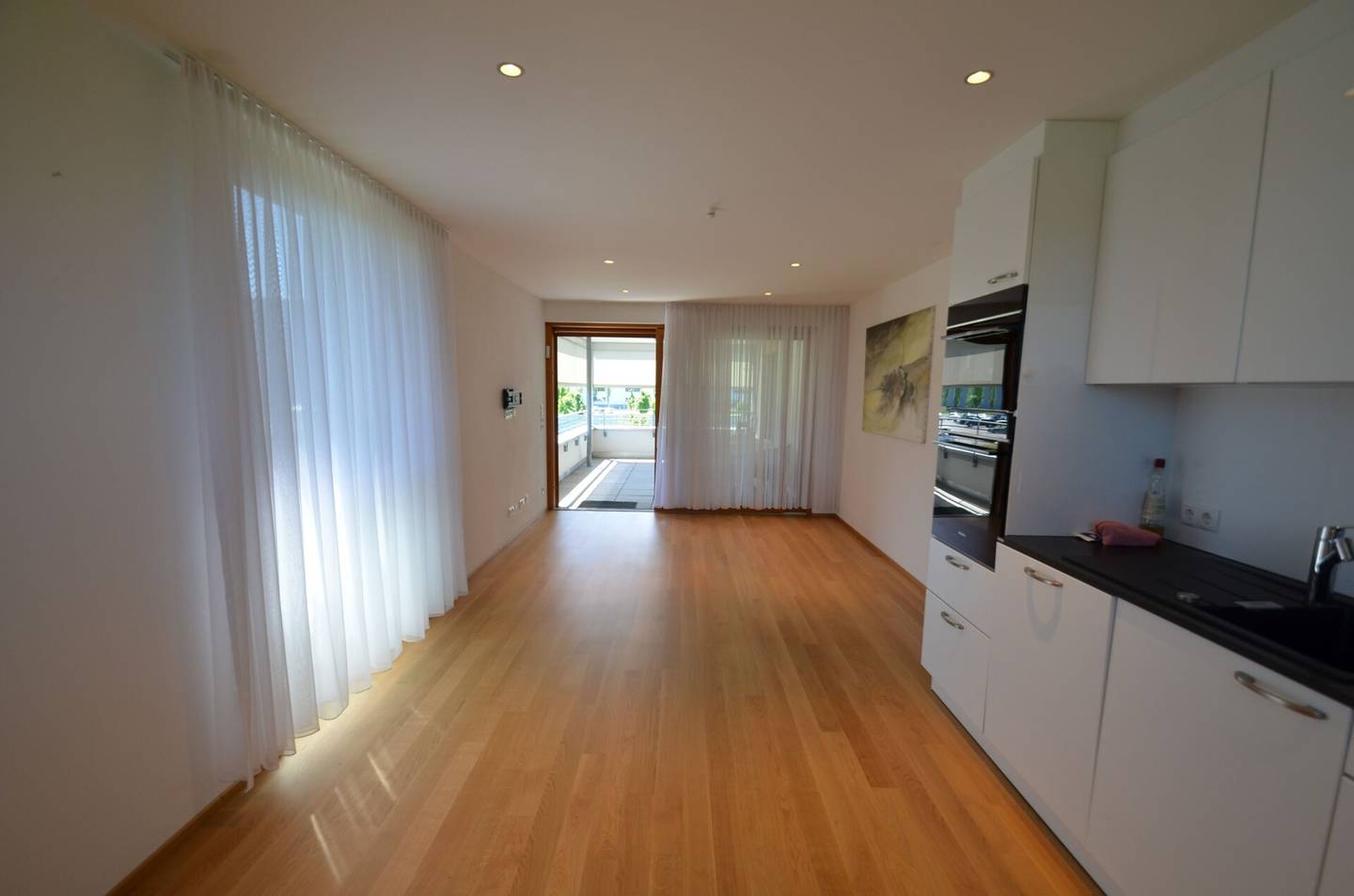 Neuwertige Wohnung in Bodenseenähe mit Terrasse