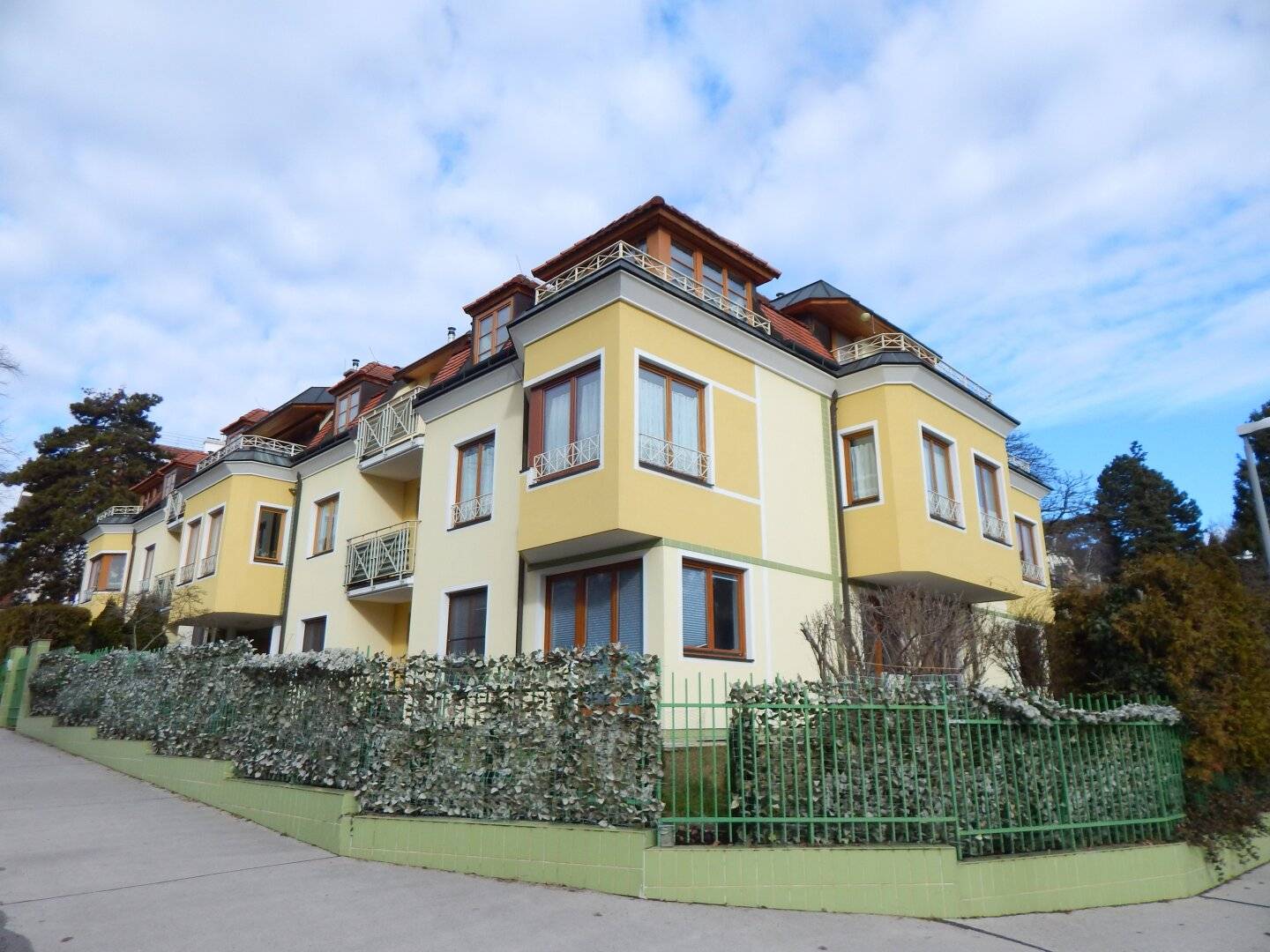 Wohnung sanierte Dachterrassen Fernblick nahe Grinzing