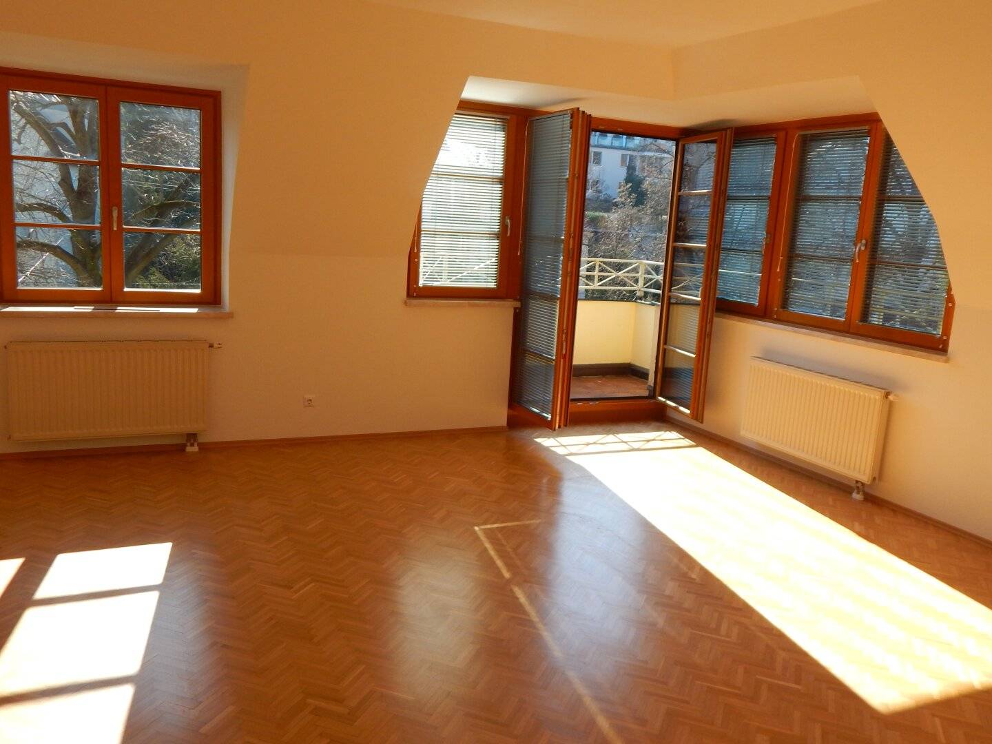 Wohnung sanierte Dachterrassen Fernblick nahe Grinzing