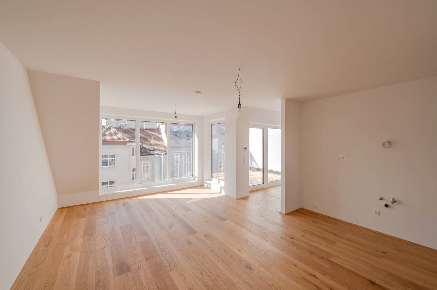 Attic apartment first occupancy with terrace