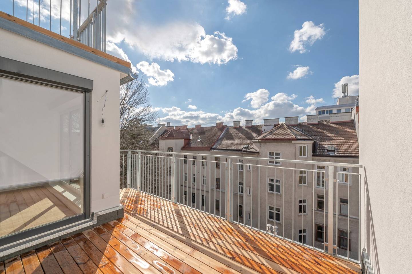 Attic apartment first occupancy with terrace