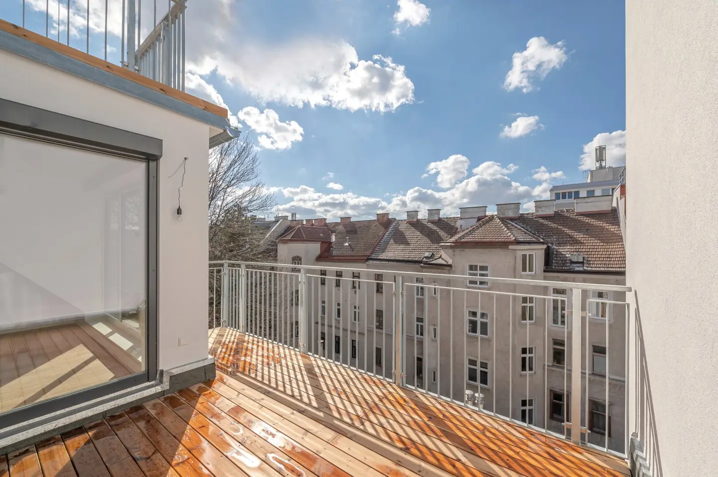 Attic apartment first occupancy with terrace