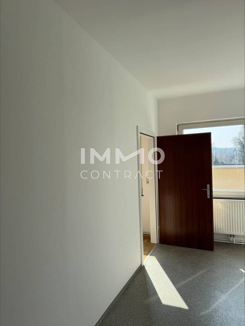Apartment in central location with parking option