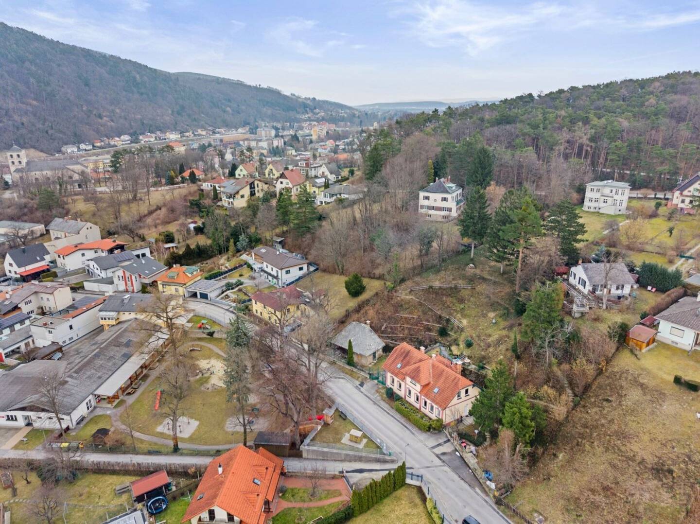 Vermietetes Wohnhaus Gloggnitz