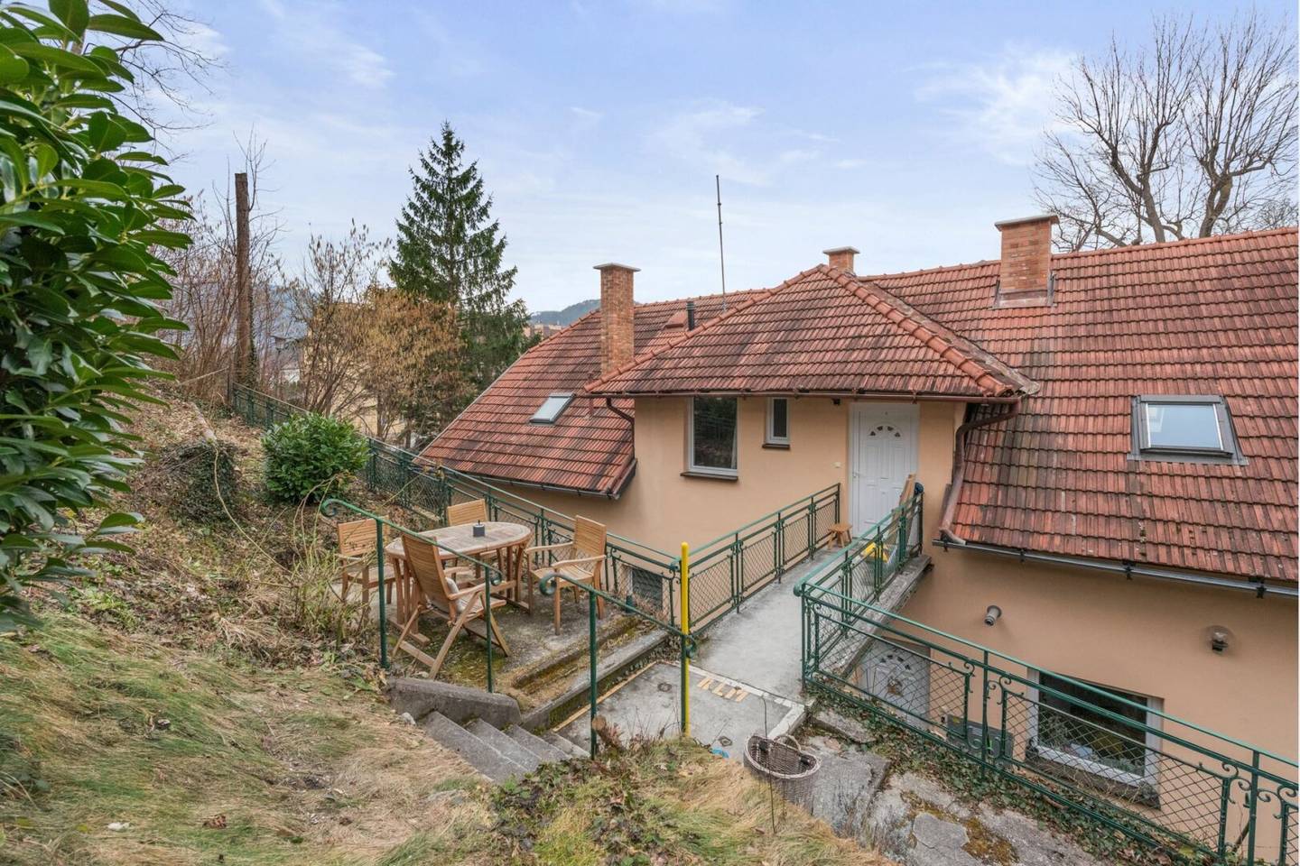 Vermietetes Wohnhaus Gloggnitz