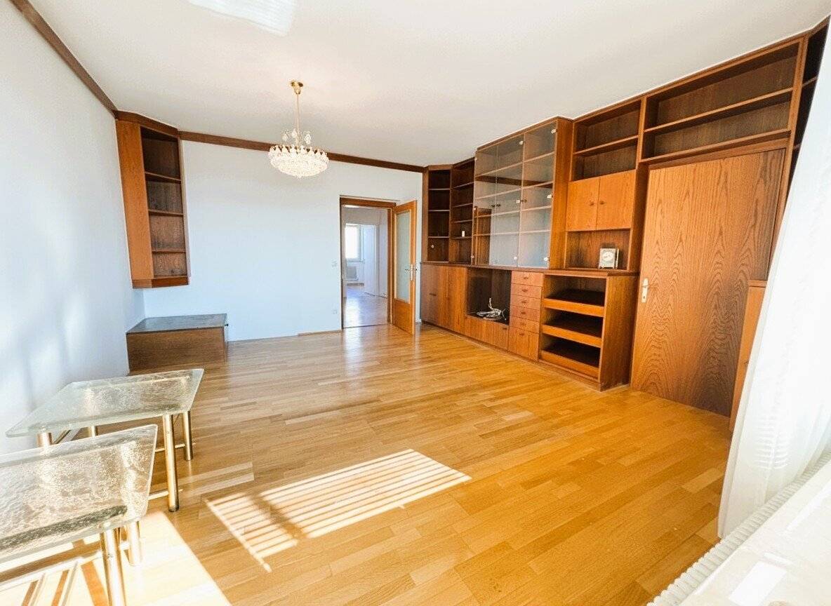 Apartment Keferfeld with new kitchen loggia