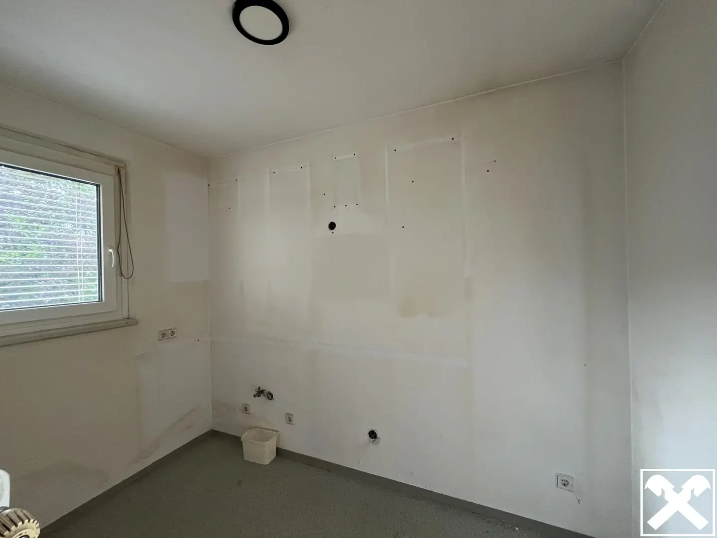 Apartment with loggia in quiet location