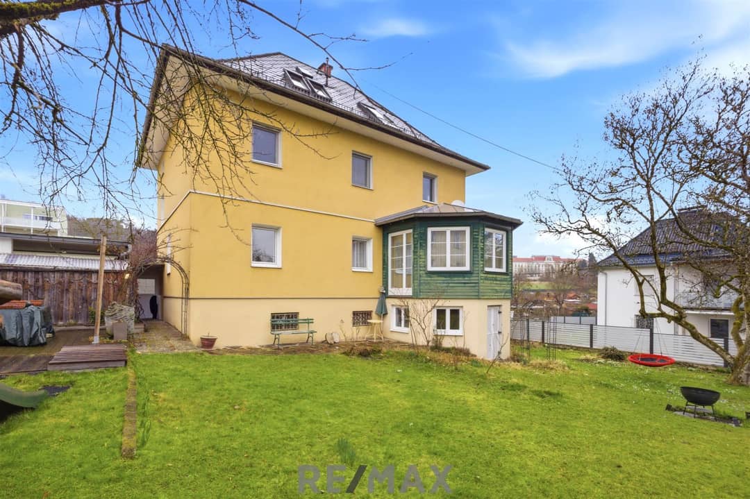 Town villa Linz-Urfahr, 240m²