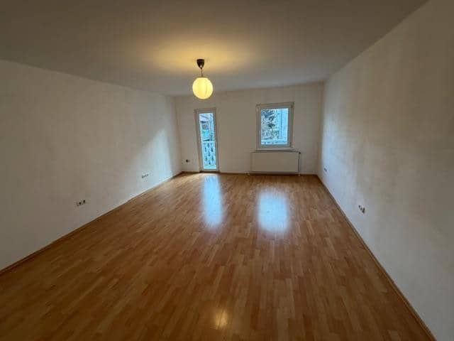 Apartment in the center with balcony and elevator