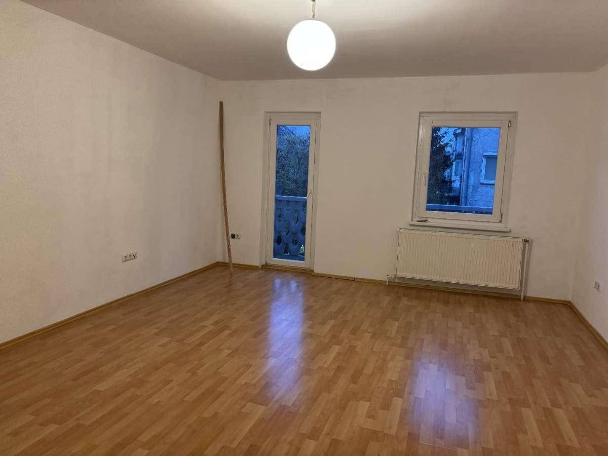 Wohnung in city center with balcony and lift