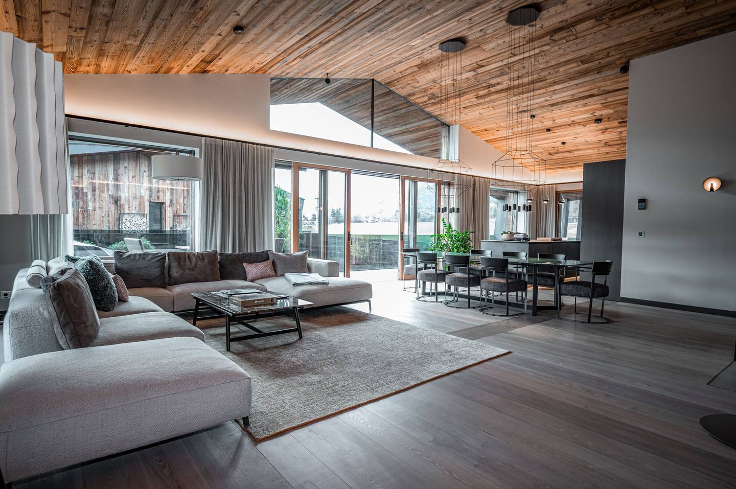 Penthouse 179 m² mit großer Terrasse