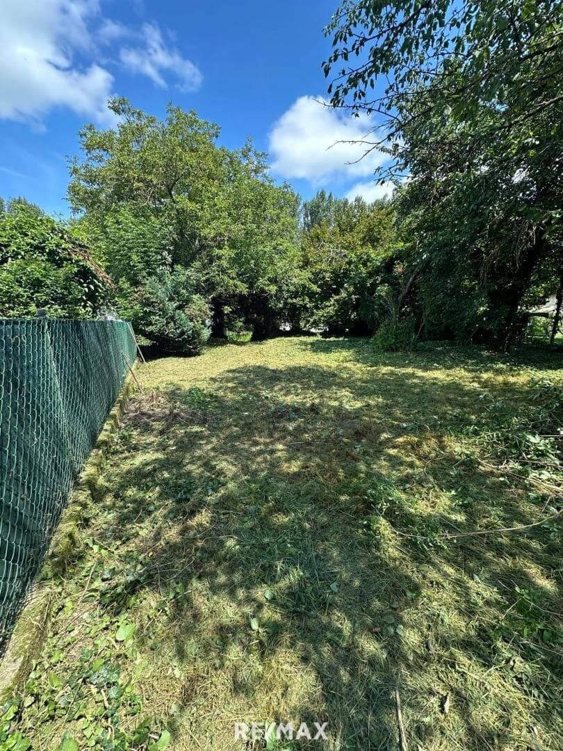 Commission-free: 485m² plot Hainburg
