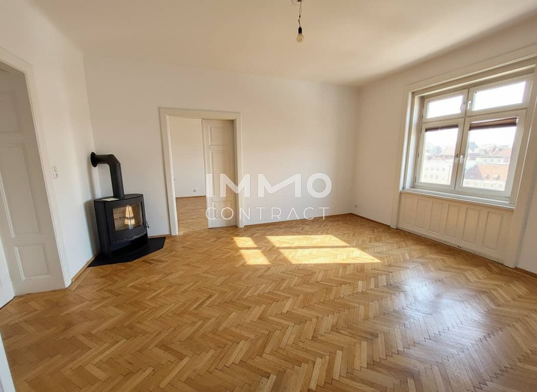 Old town view apartment near station