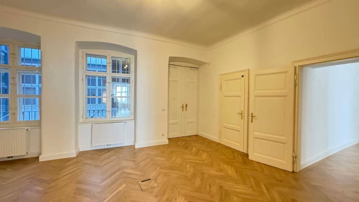 Historic Office 204m² Vienna 1st Dist