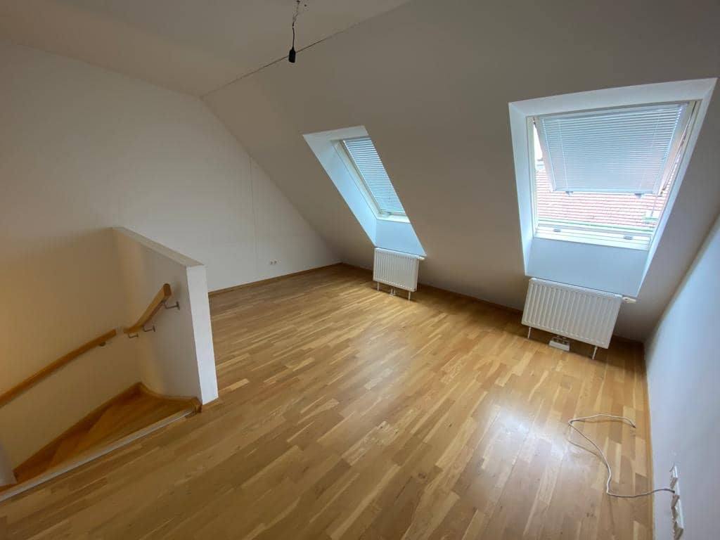 Dachgeschosswohnung near Christine Nöstlinger Park with Terrace