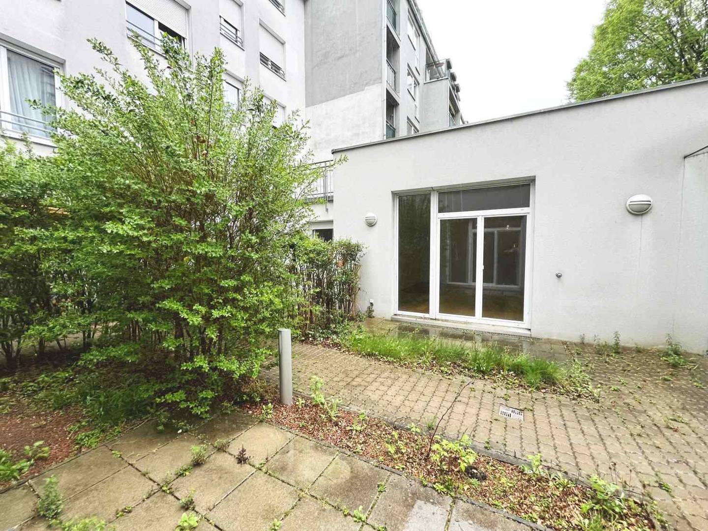 Wohnung Innenhof Terrasse Garten Schmelz