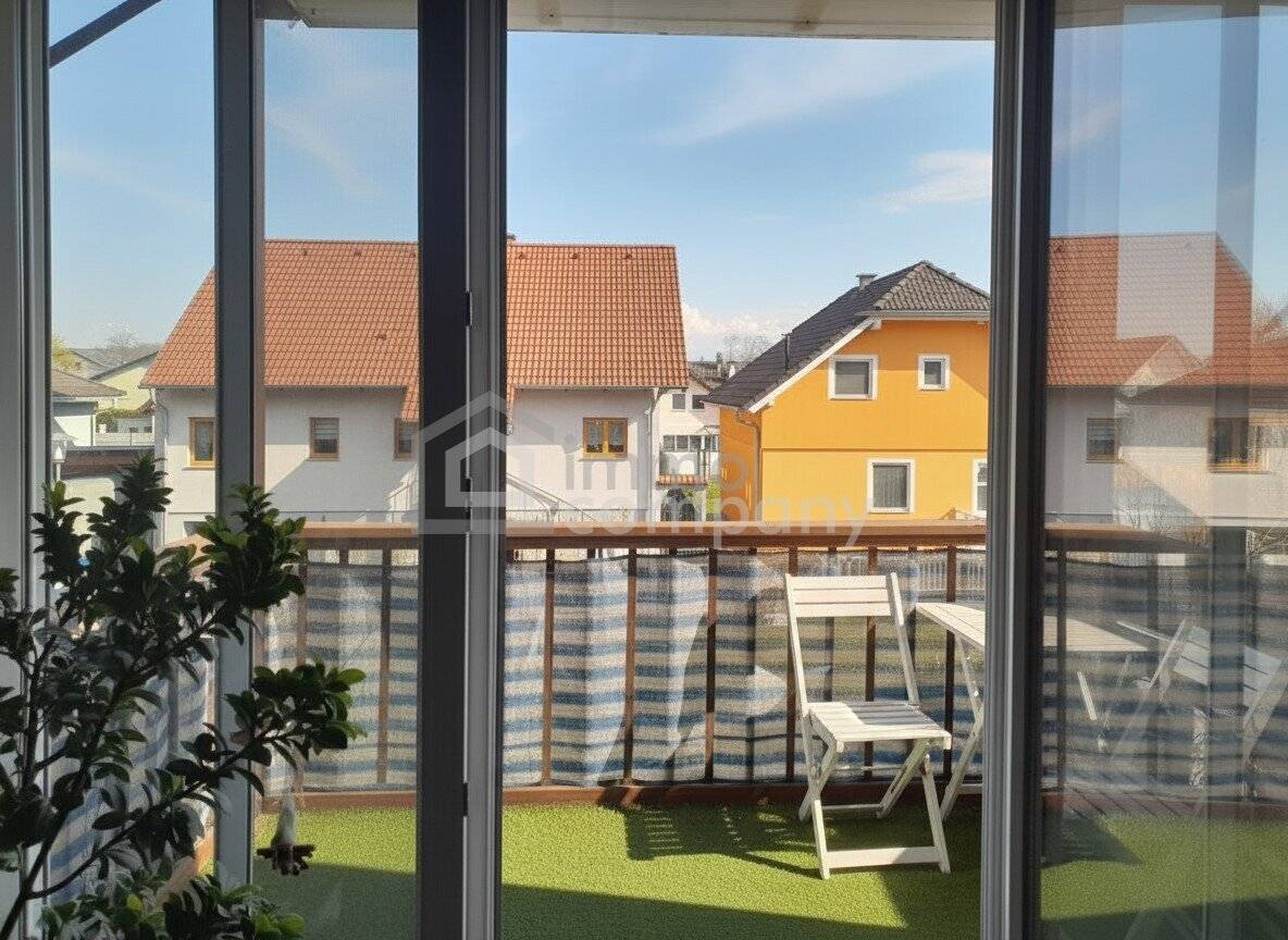 Wohnung in ruhiger grüner Lage mit Balkon