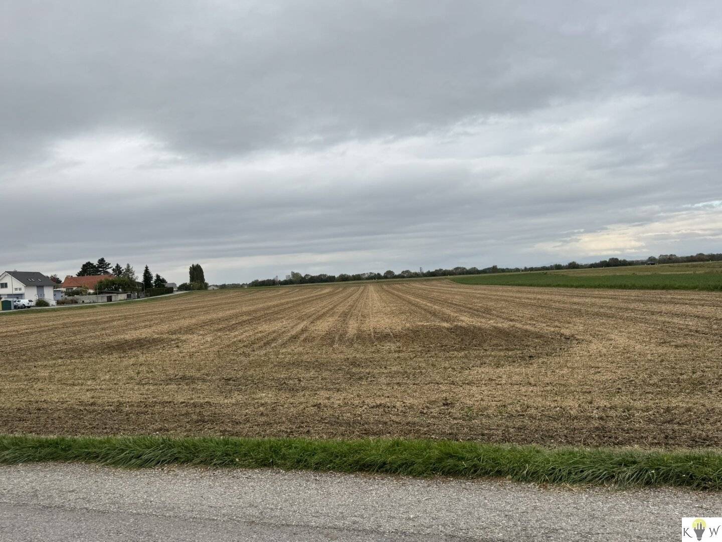 Großes Grundstück 13.512 m² Sommerein