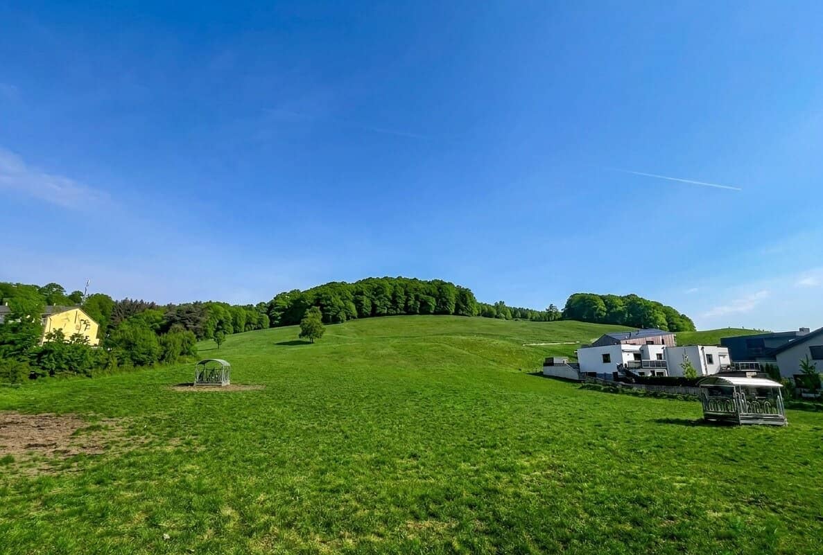 Sonniges Grundstück in Breitenfurt