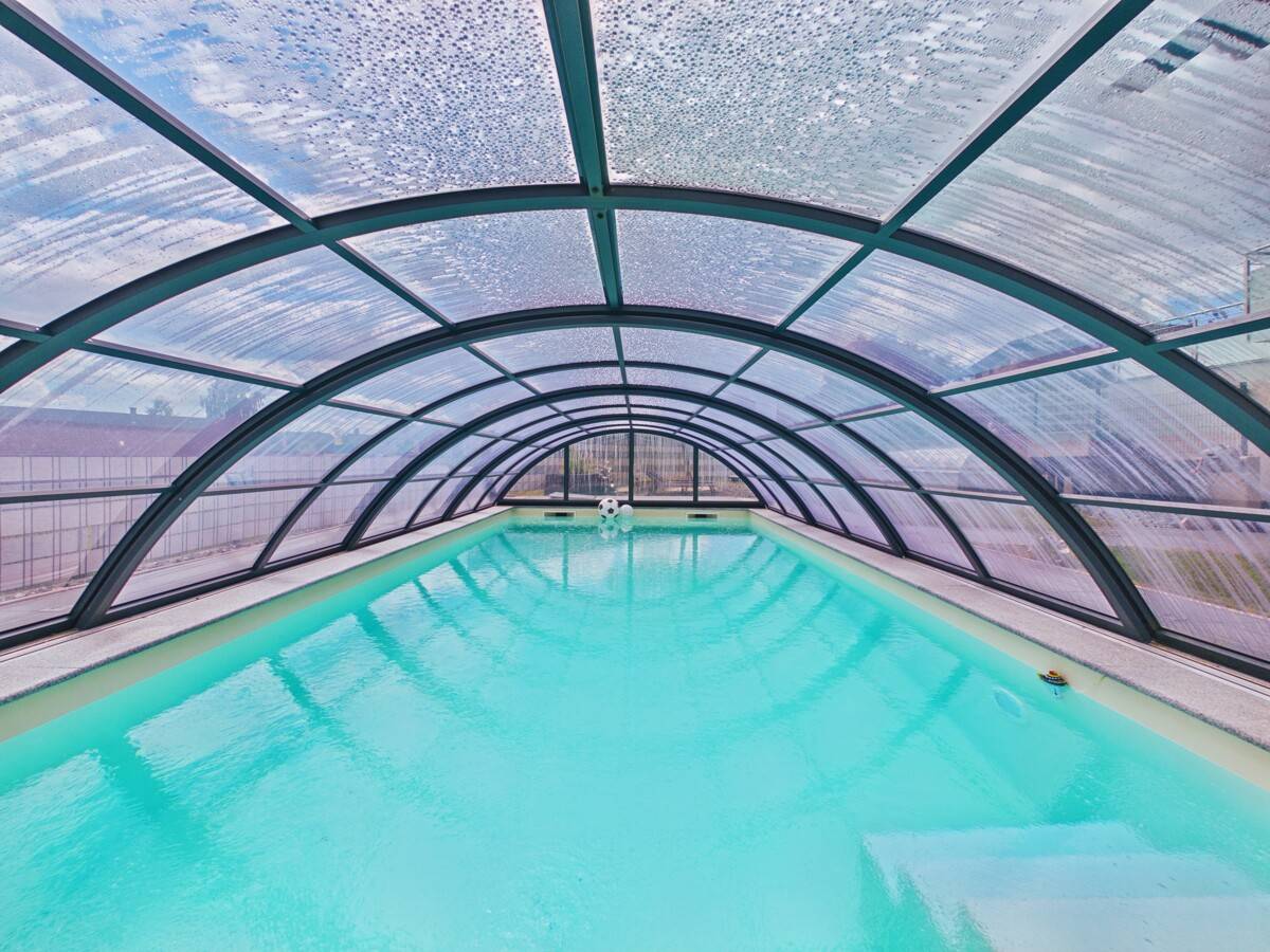 Wohnhaus mit Pool in Flatschach