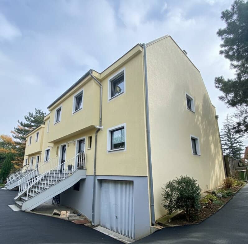 Reihenhaus mit Terrasse, Eigengarten, Keller, Garage - 4 Schlafzimmer