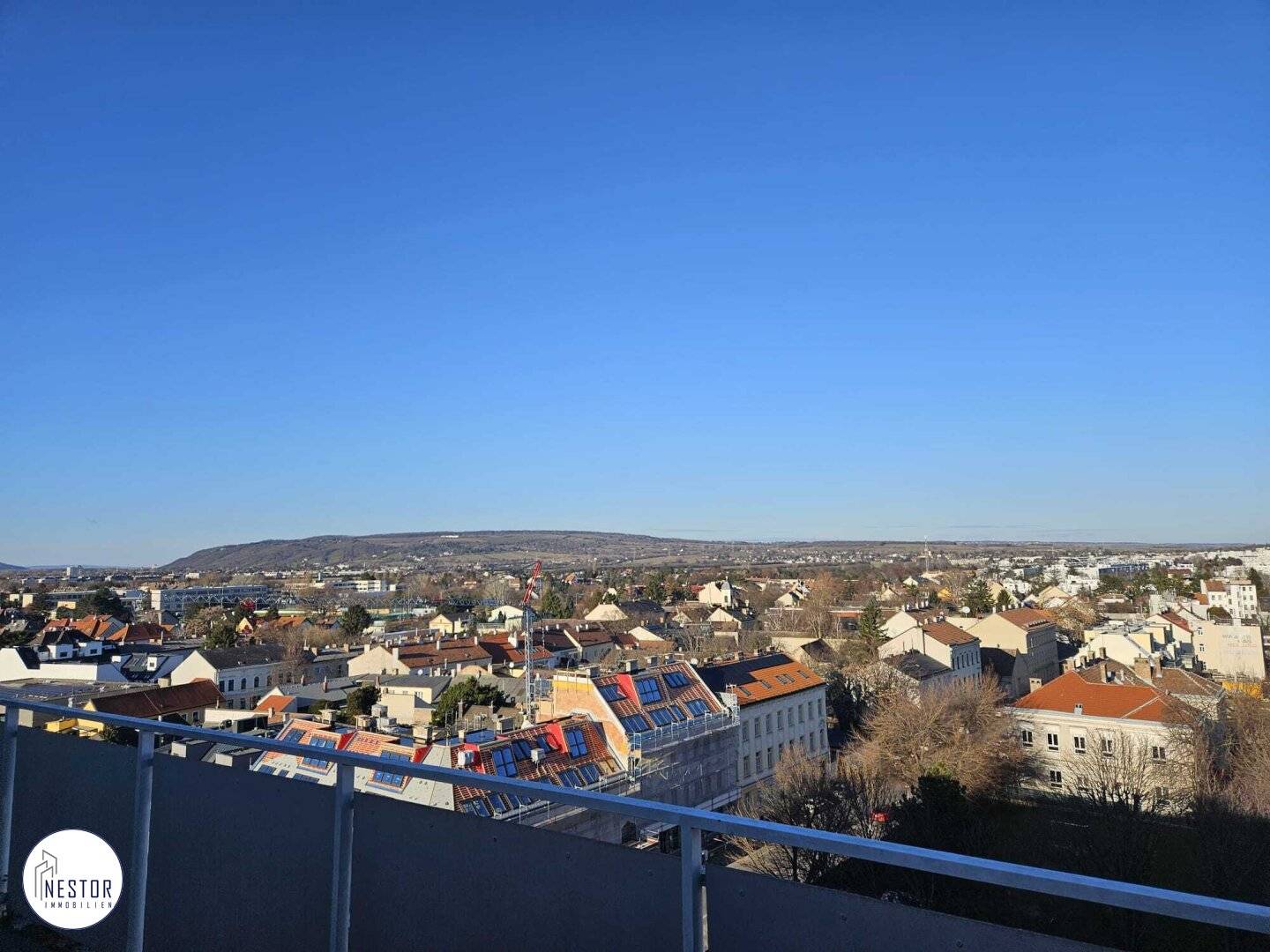 Neuer Preis! Traumhafte DG-Wohnung in Wien: Luxus mit 2 Terrassen und Fernblick!