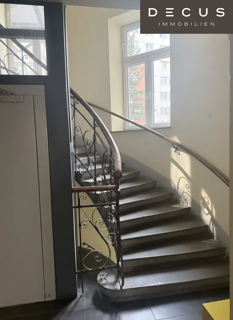 Dachgeschosswohnung mit zwei Terrassen und Fernblick