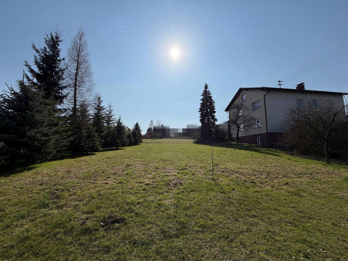 Sonniges Baugrundstück in Willhering
