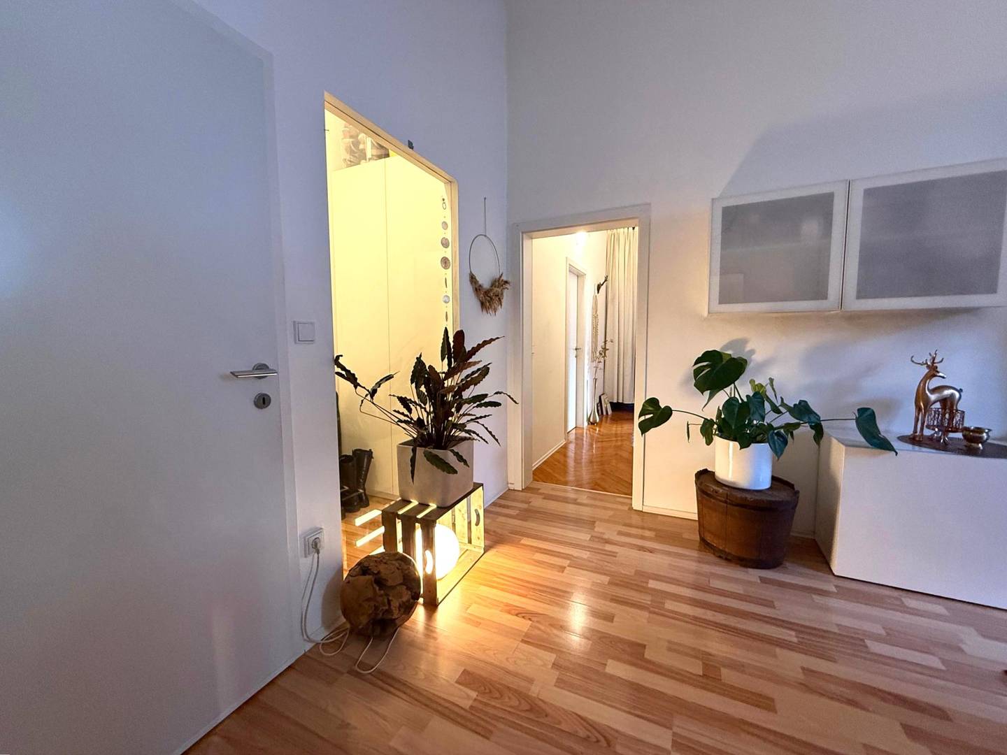 Apartment in a charming old building in the center
