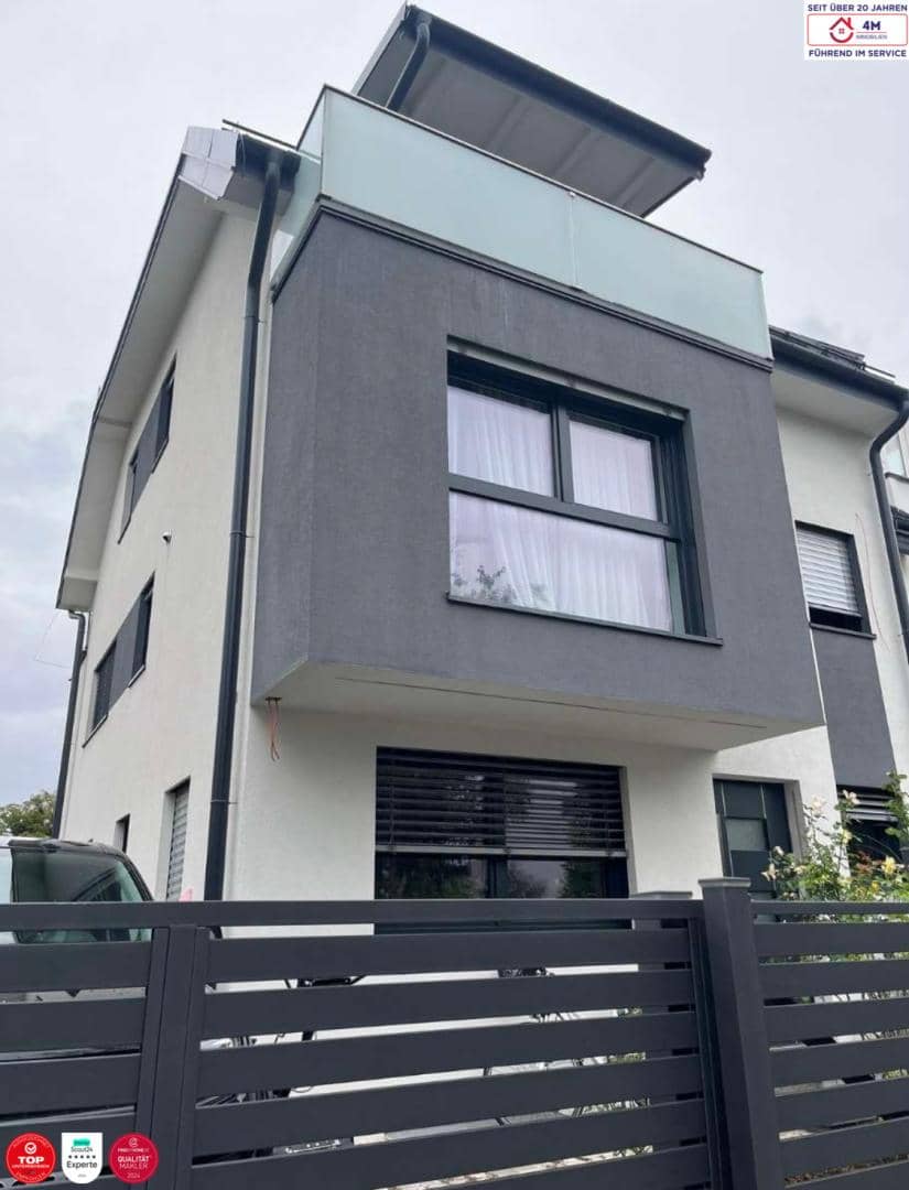 Luxury Villa with Pool in Vienna 1120