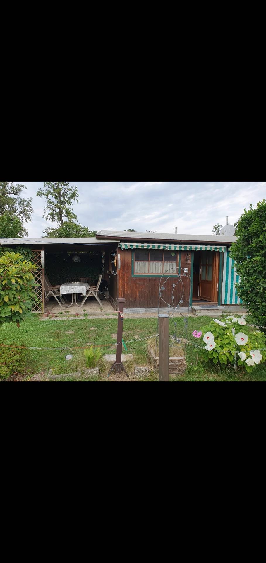 Caravan with Terrace in Mureck