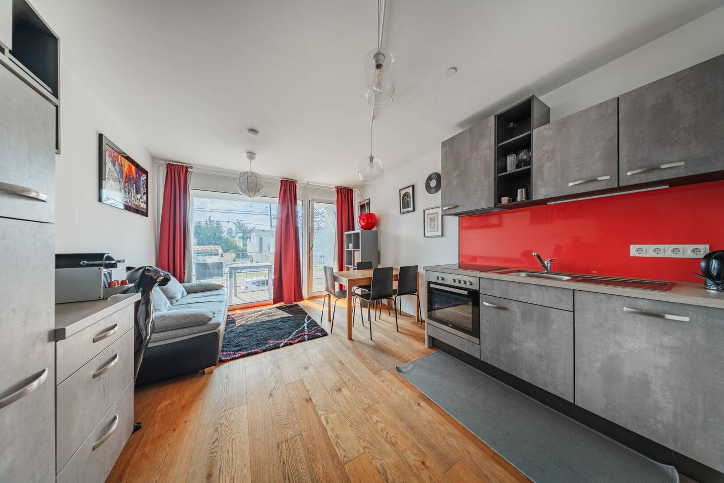 Wohnung mit Pool im Innenhof nahe der Alten Donau