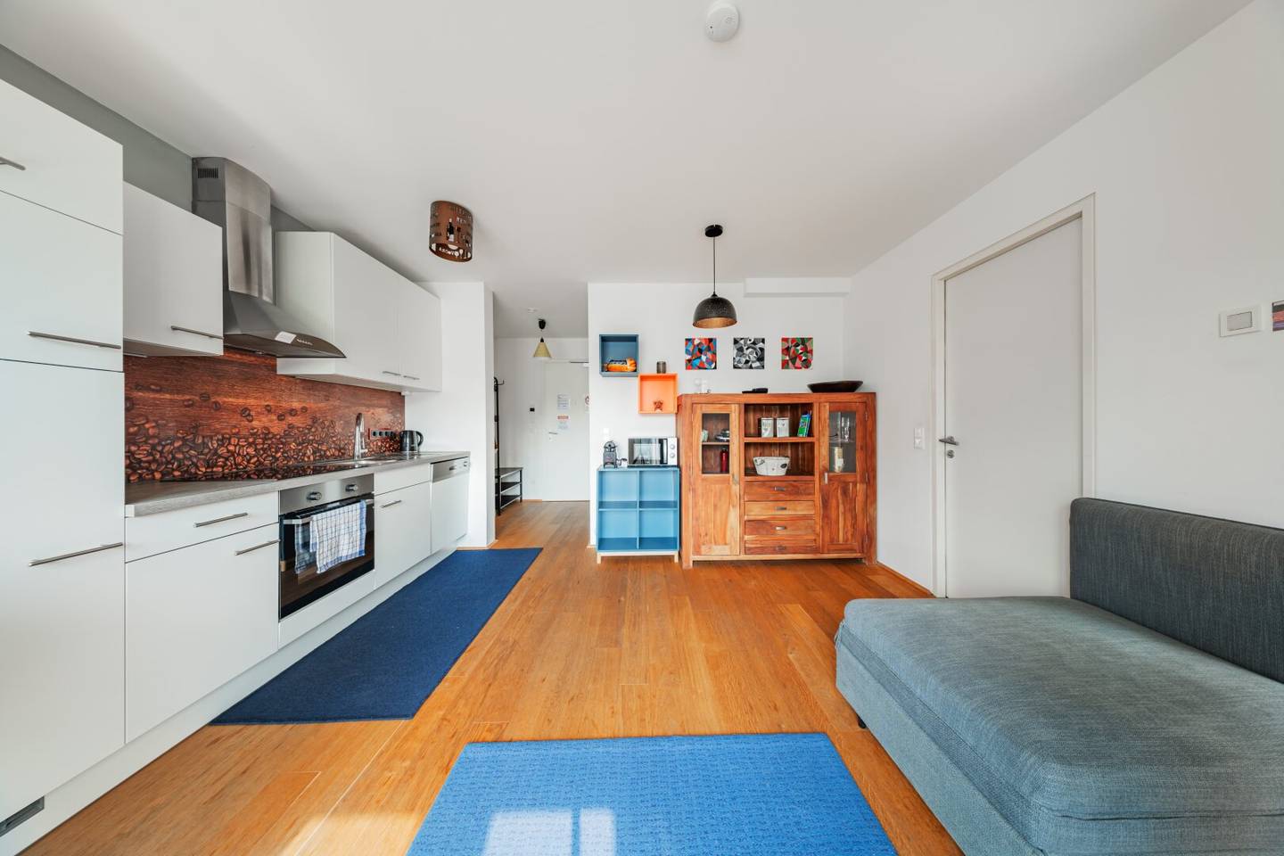 Apartment with pool and loggia near Old Danube