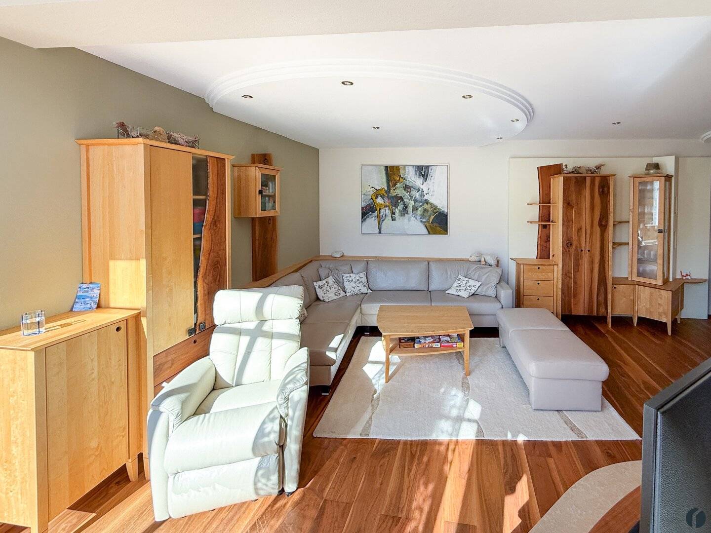 Spacious family home with pool in Langenschönbichl