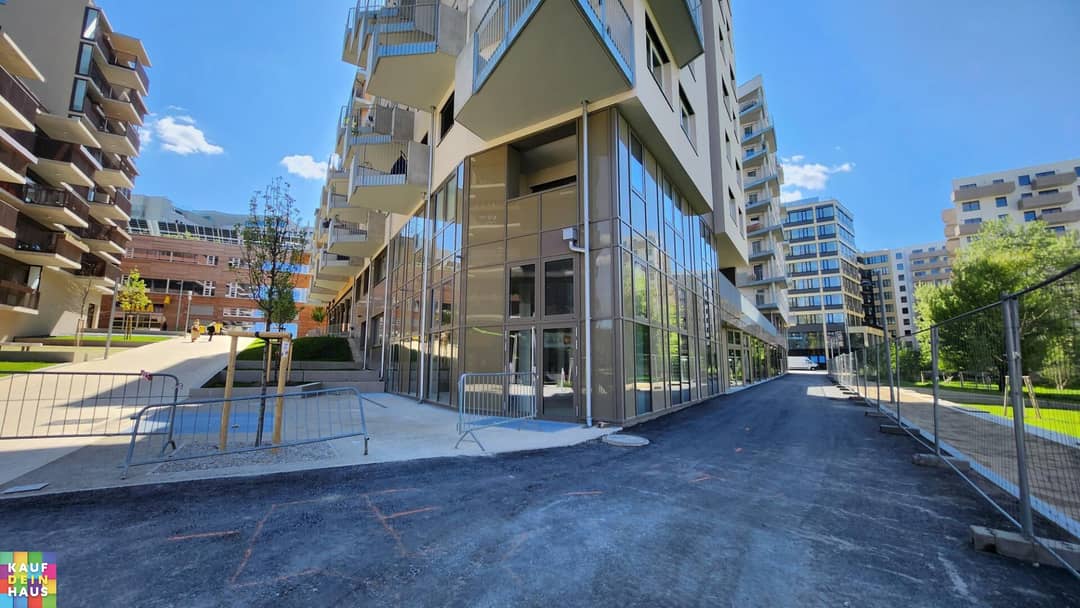 Gewerbefläche 383m² EG Village im Dritten