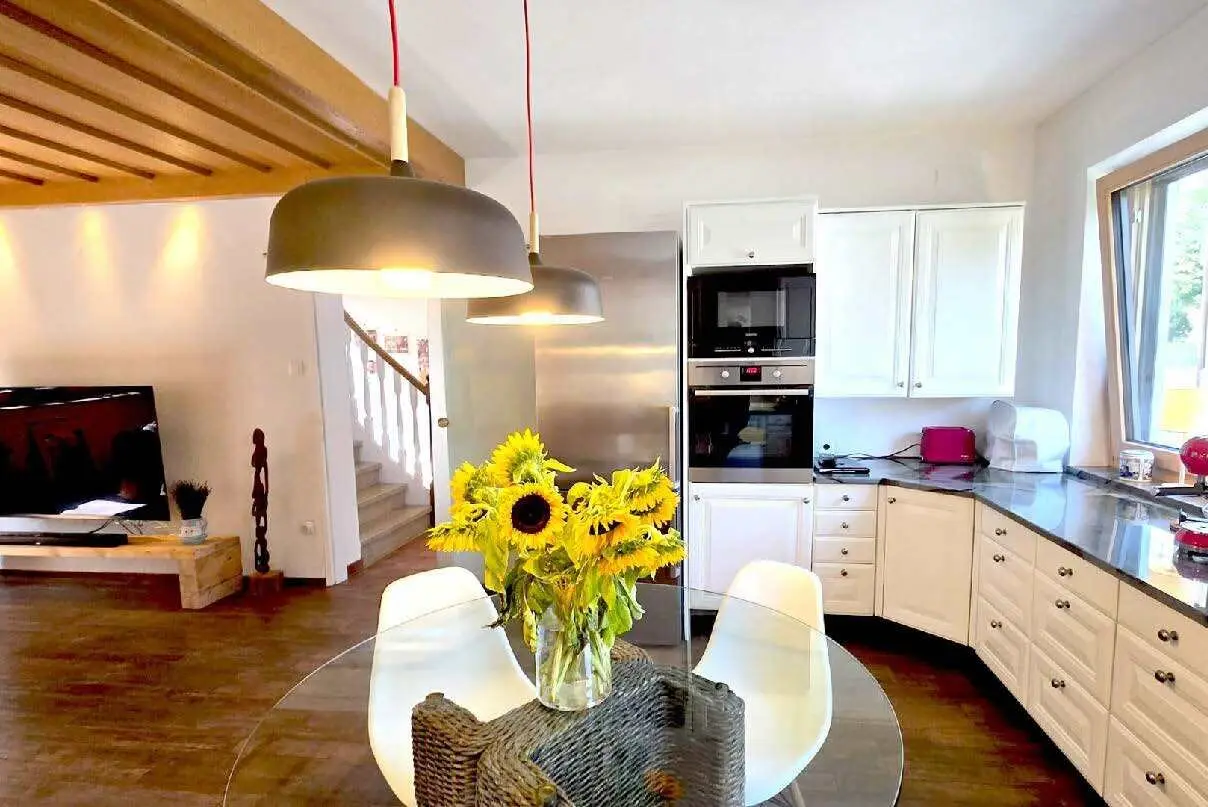 Traumhafte Villa am Ölberg